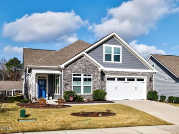 67 Blue Spruce Cir, Clayton, NC 27527