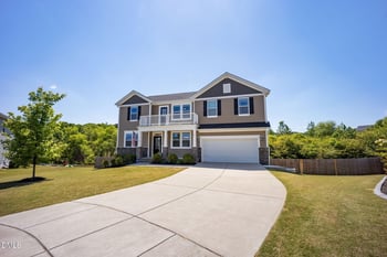 67 Calabor Ct, Fuquay Varina, NC 27526
