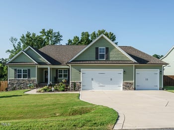 67 Cedarbrook Dr, Benson, NC 27504