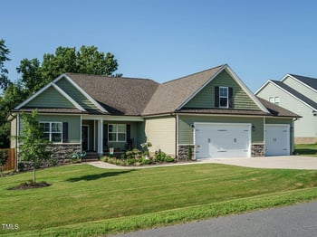 67 Cedarbrook Dr, Benson, NC 27504