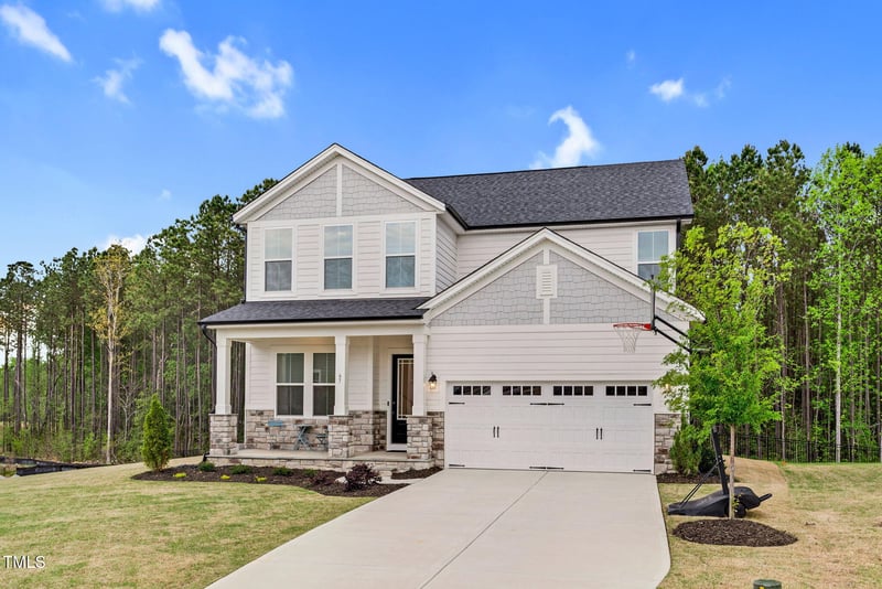 67 Comfort Ct, Fuquay Varina, NC 27526