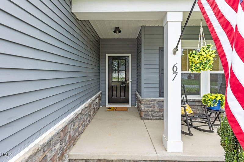 67 Creek Crossing Dr, Benson, NC 27504