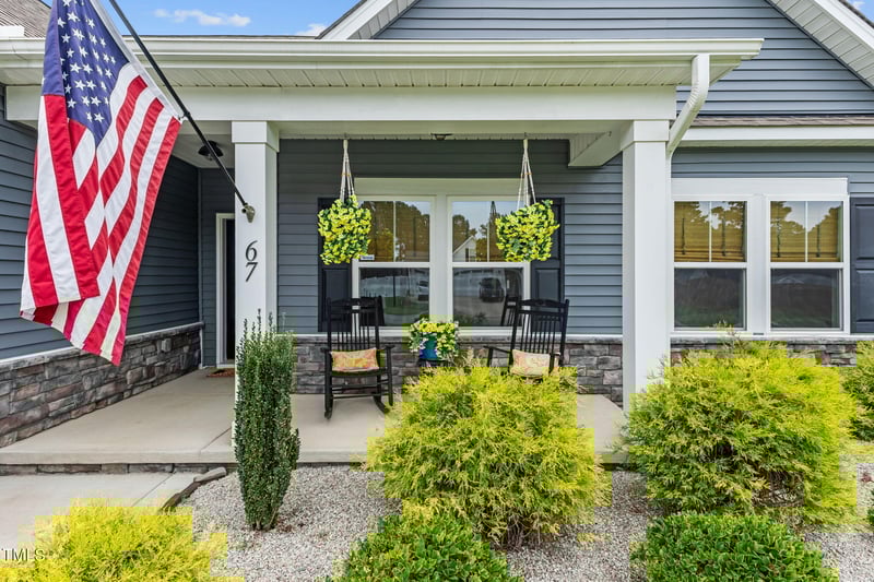 67 Creek Crossing Dr, Benson, NC 27504