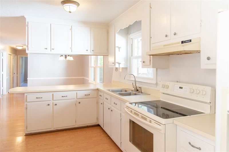 67 Dudley Cir, Durham, NC 27703