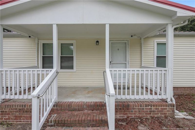 67 Edenberry Ln, Sanford, NC 27332