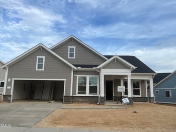 67 Firefly Ln, Fuquay Varina, NC 27526