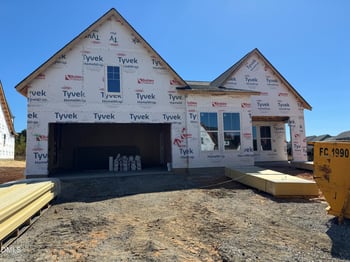 67 Firefly Ln, Fuquay Varina, NC 27526