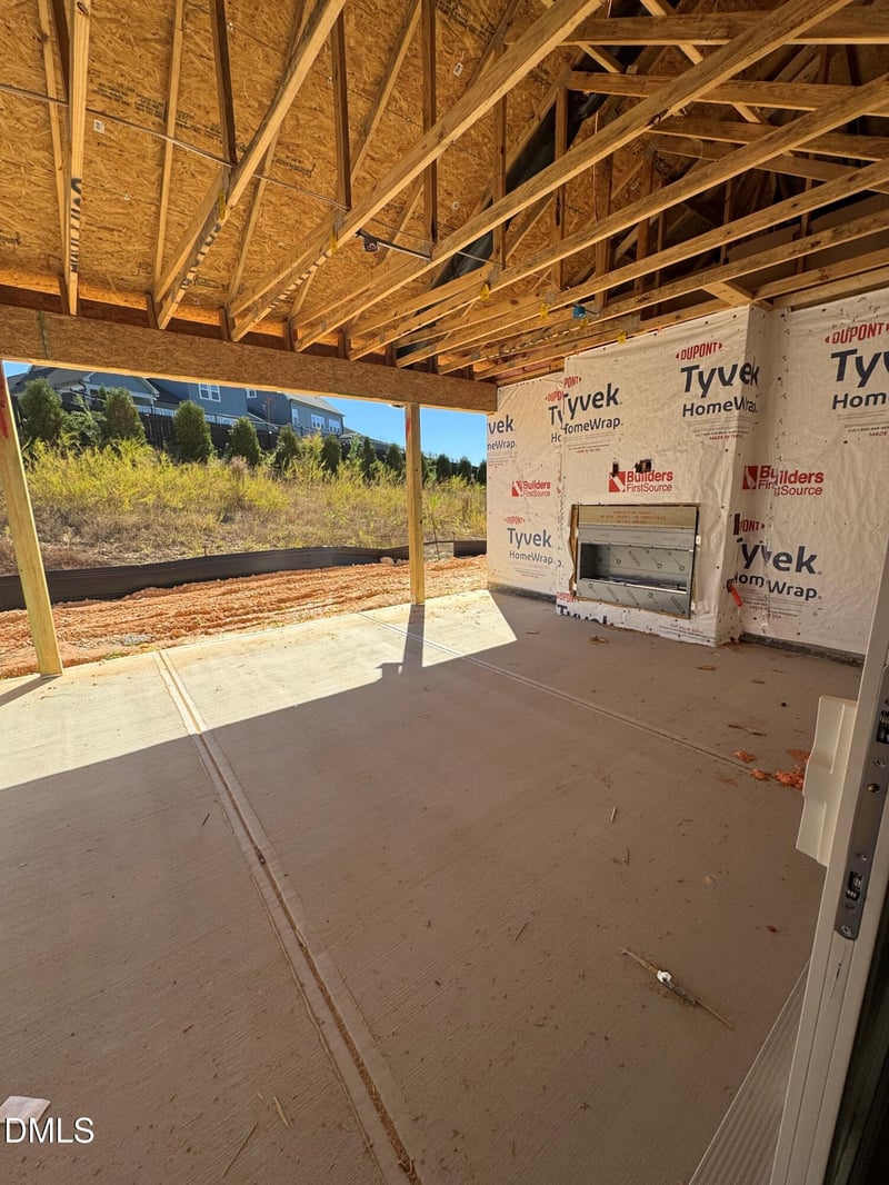 67 Firefly Ln, Fuquay Varina, NC 27526