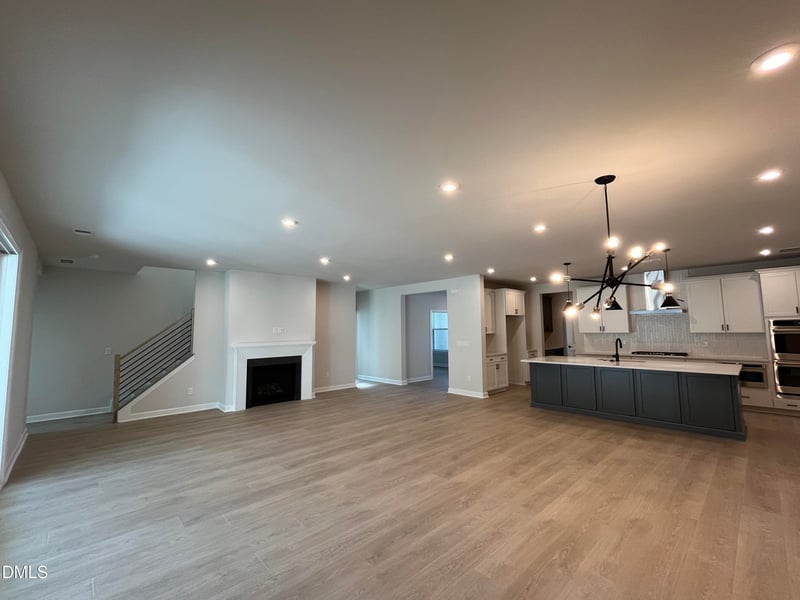67 Firefly Ln, Fuquay Varina, NC 27526