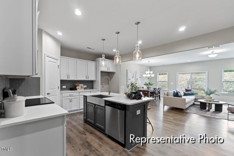 67 Little Leaf Ln #98, Clayton, NC 27527