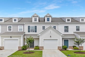 67 Little Leaf Ln #98, Clayton, NC 27527