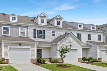 67 Little Leaf Ln #98, Clayton, NC 27527