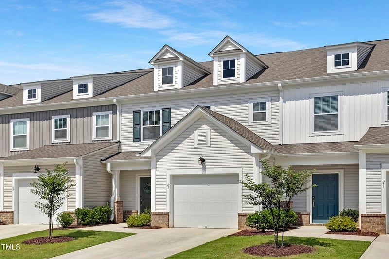 67 Little Leaf Ln #98, Clayton, NC 27527