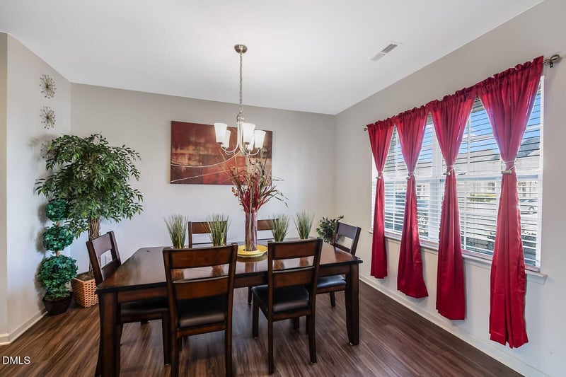 67 Prairie St, Clayton, NC 27527