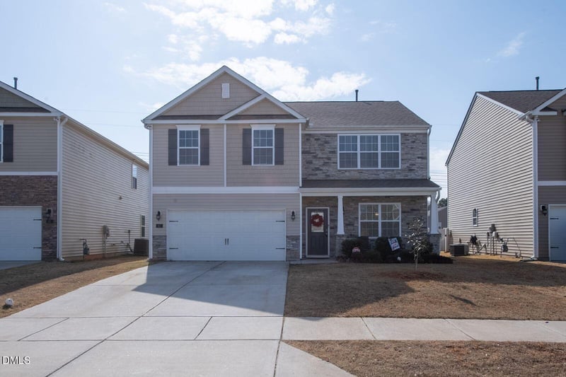 67 Prairie St, Clayton, NC 27527