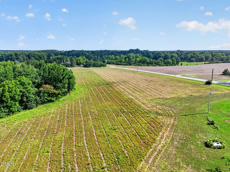 67 Rice Rd, Zebulon, NC 27597