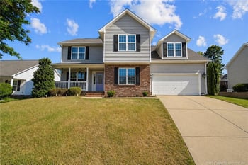 67 Rockingham St, Spring Lake, NC 28390