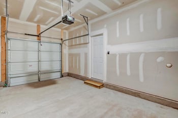 67 Stewarts Knob Dr, Clayton, NC 27527