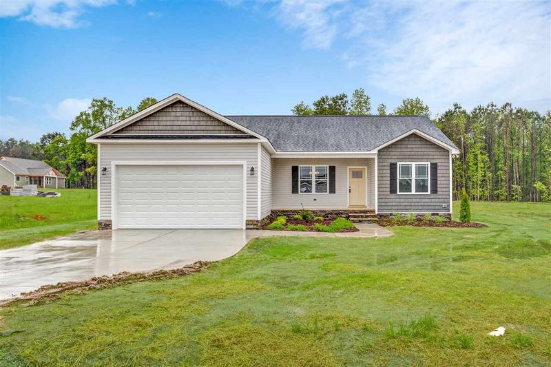 67 Wyatt Dr, Selma, NC 27576