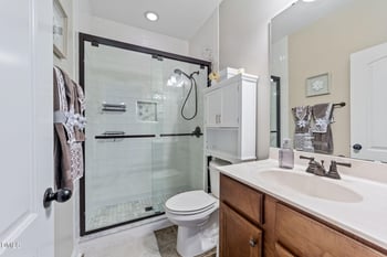 670 Rockport Dr, Clayton, NC 27527