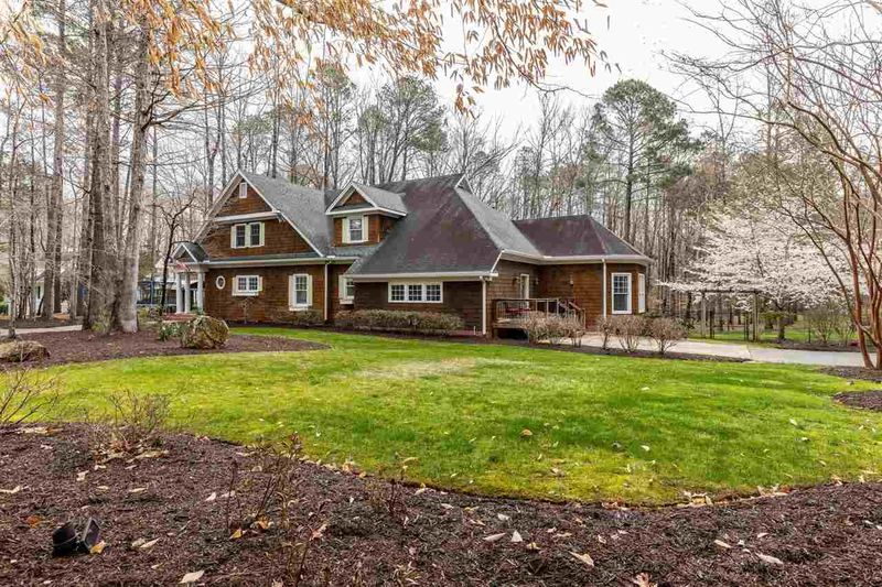 6700 Coit Ln, Raleigh, NC 27614