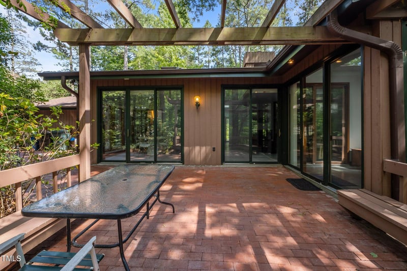 6700 Falconbridge Rd, Chapel Hill, NC 27517