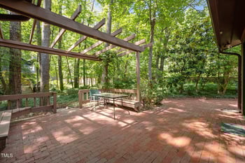 6700 Falconbridge Rd, Chapel Hill, NC 27517
