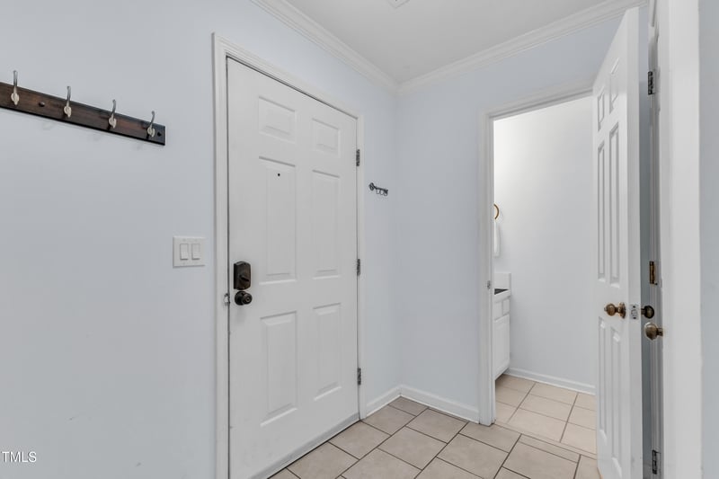 6700 Tattershale Ct, Raleigh, NC 27613