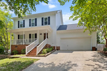 6701 Holly Mill Ct, Raleigh, NC 27613