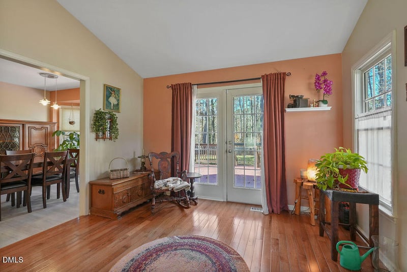 6701 Westborough Dr, Raleigh, NC 27612