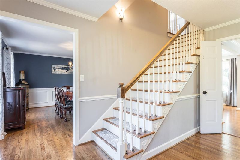 6701 Woodmere Dr, Raleigh, NC 27612