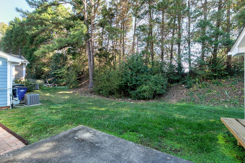 6702 Twin Tree Ct, Raleigh, NC 27613