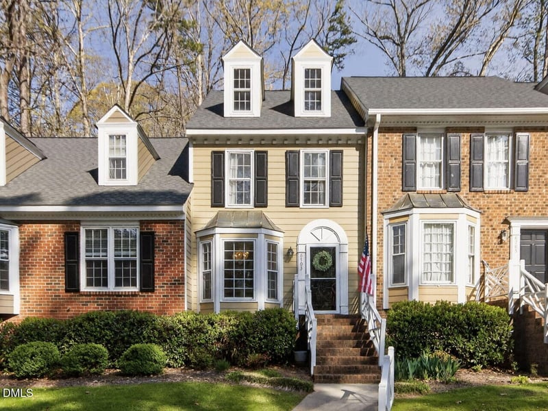 6703 Queen Annes Dr, Raleigh, NC 27613