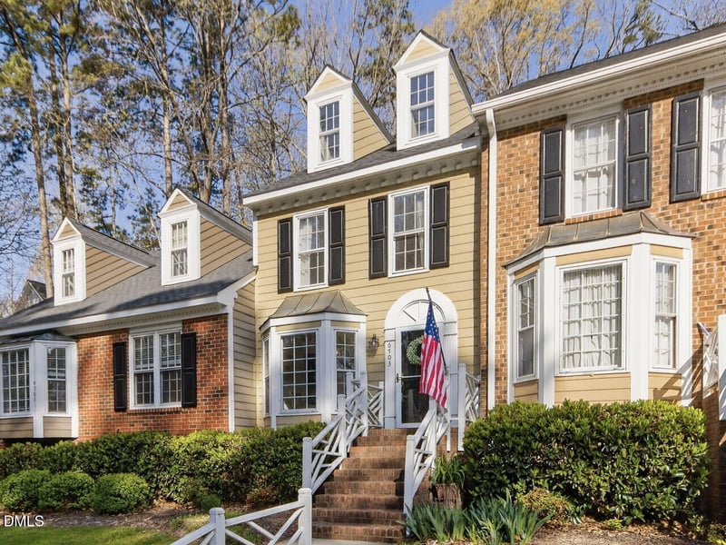 6703 Queen Annes Dr, Raleigh, NC 27613