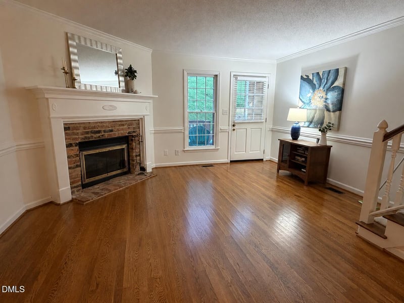 6703 Queen Annes Dr, Raleigh, NC 27613