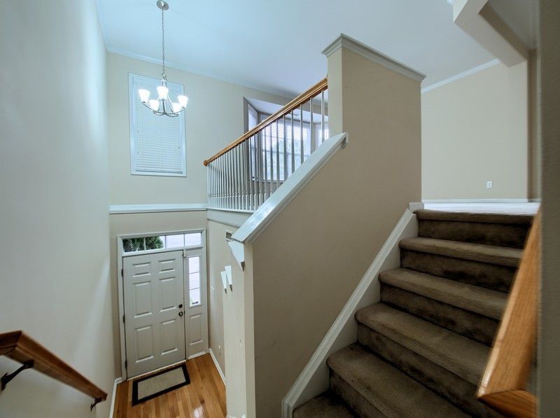 6704 Middleboro Dr, Raleigh, NC 27612