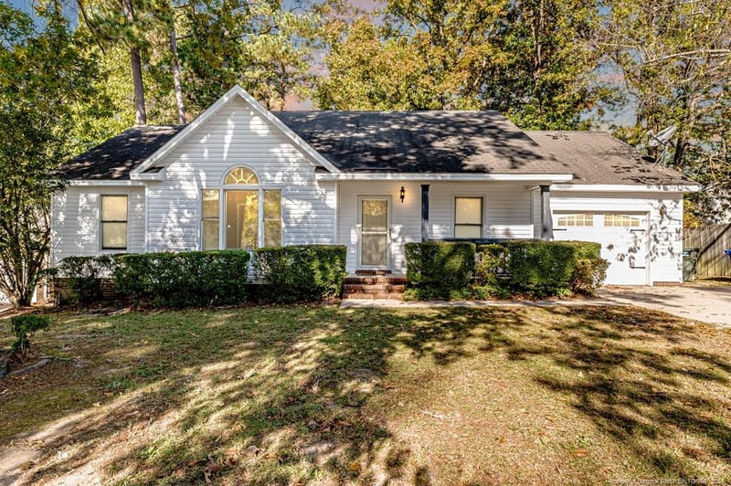 6704 Potter Ct, Fayetteville, NC 28314