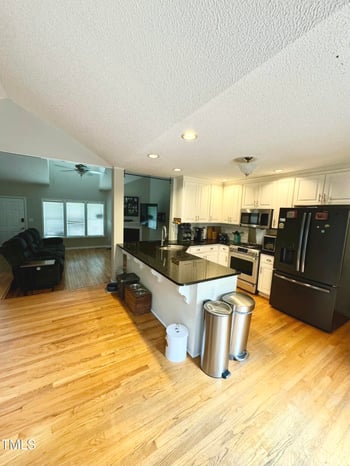 6705 Oviedo Dr, Raleigh, NC 27603