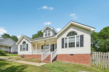 6705 Oviedo Dr, Raleigh, NC 27603