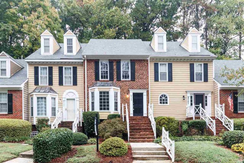 6705 Queen Annes Dr, Raleigh, NC 27613