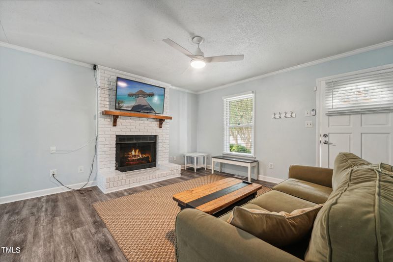 6705 Sandy Forks Rd, Raleigh, NC 27615