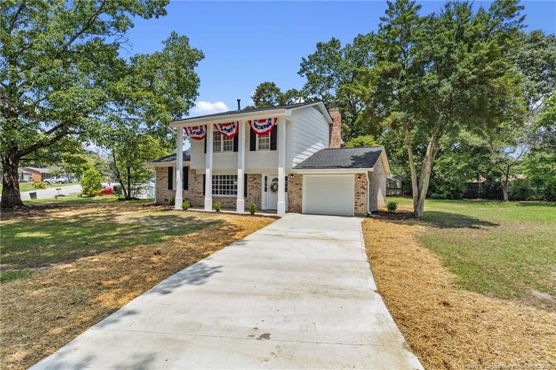 6706 Interban Dr, Fayetteville, NC 28314