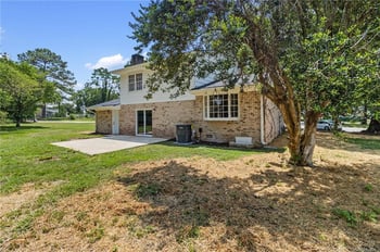 6706 Interban Dr, Fayetteville, NC 28314