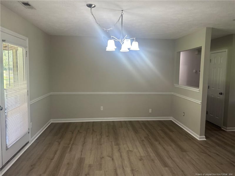 6708 Country Downs Dr, Hope Mills, NC 28348