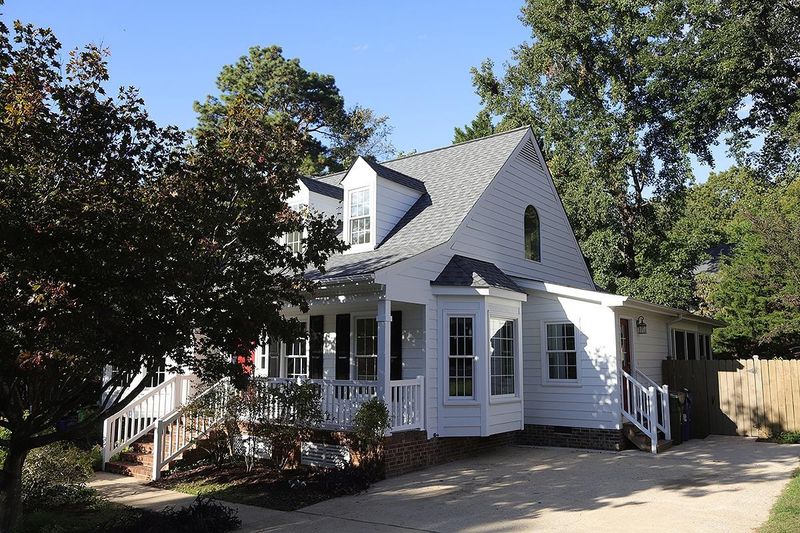 6708 Eastbrook Dr, Raleigh, NC 27615