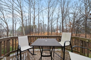 6708 Middleboro Dr, Raleigh, NC 27612