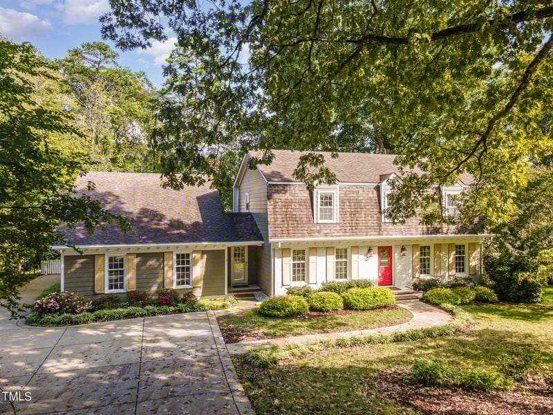 6708 Perkins Dr, Raleigh, NC 27612