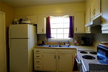 6708 Seaford Dr, Fayetteville, NC 28314