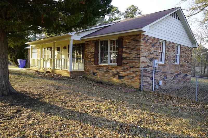 6708 Seaford Dr, Fayetteville, NC 28314