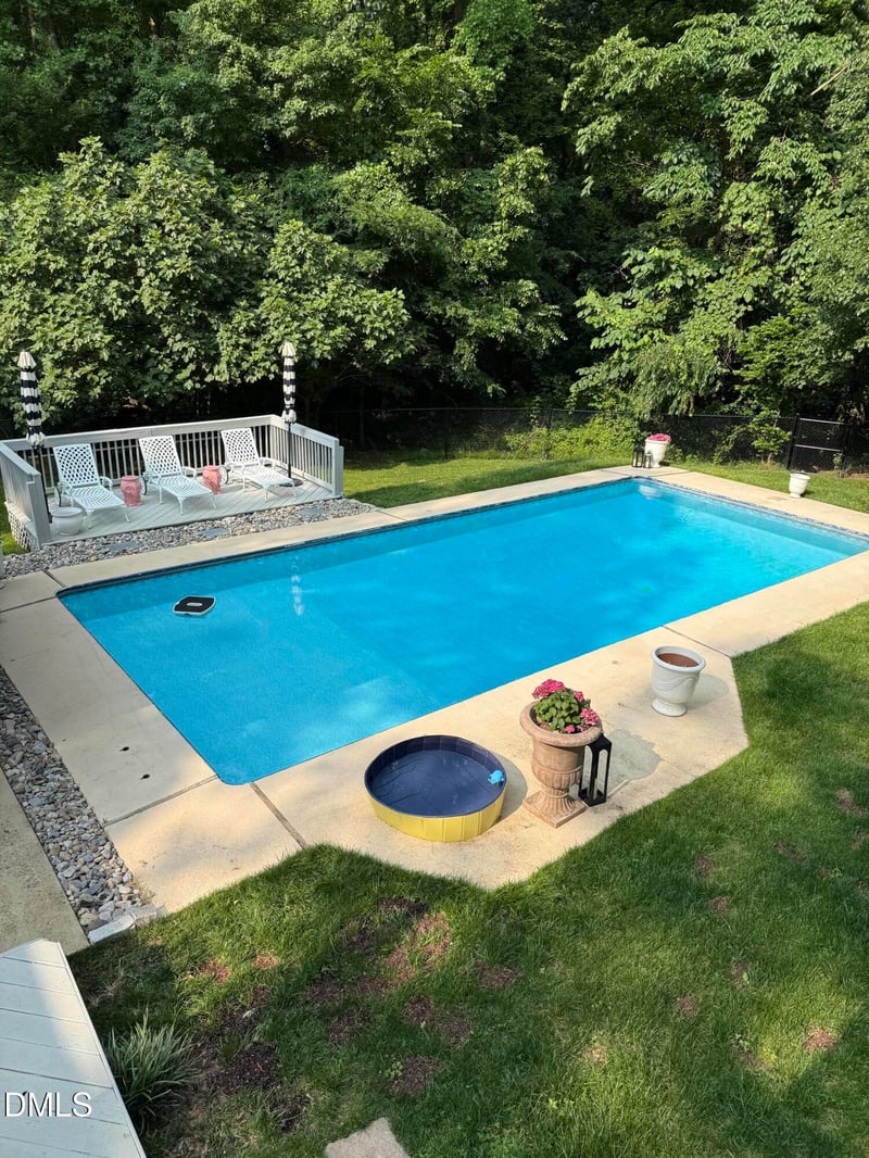 6708 Spencer Ct, Raleigh, NC 27615